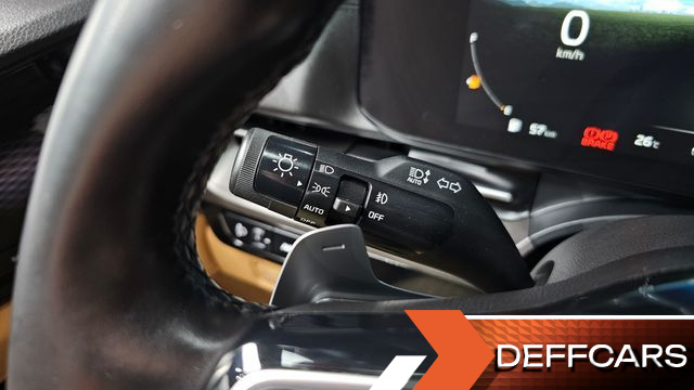 Kia CARNIVAL Gasoline 9-Seater Signature купить на сайте DeffCars