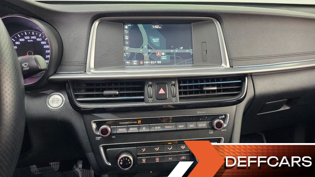 Kia K5 1.7 Diesel Prestige купить на сайте DeffCars