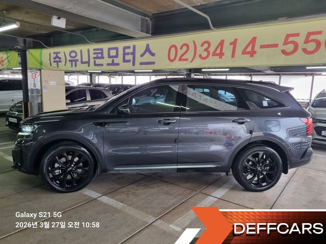 Kia SORENTO Gasoline 2.5T 2WD Gravity купить на сайте DeffCars