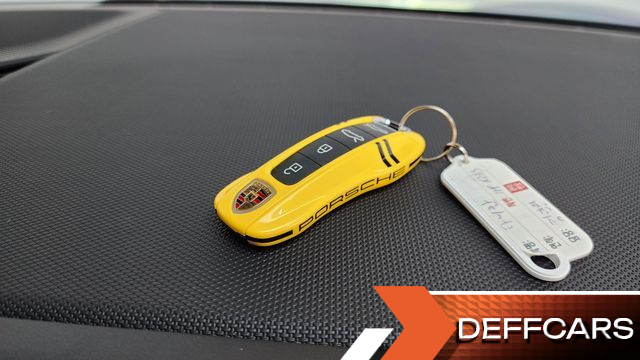 Porsche TAYCAN 4 Cross Turismo купить на сайте DeffCars