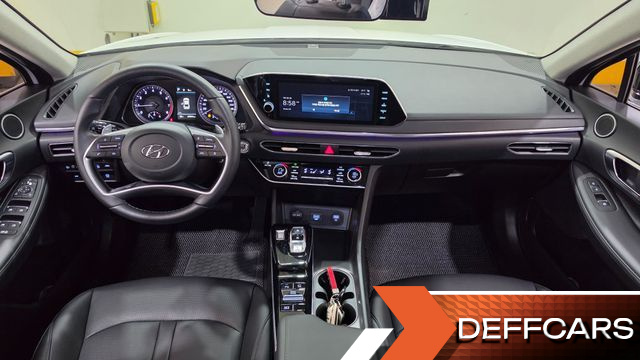Hyundai SONATA 2.0 Premium Plus купить на сайте DeffCars