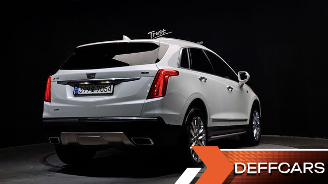 Cadillac XT5 3.6 Platinum купить на сайте DeffCars