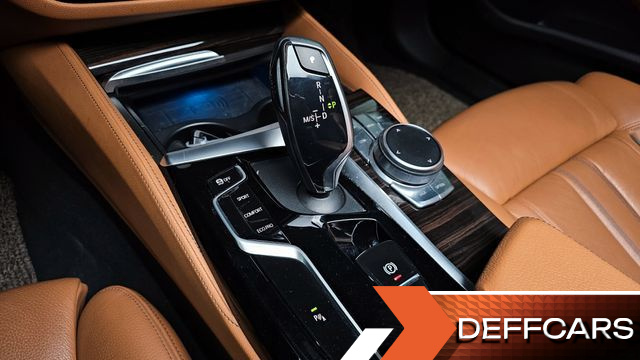 BMW 5-SERIES 520i M Sport купить на сайте DeffCars