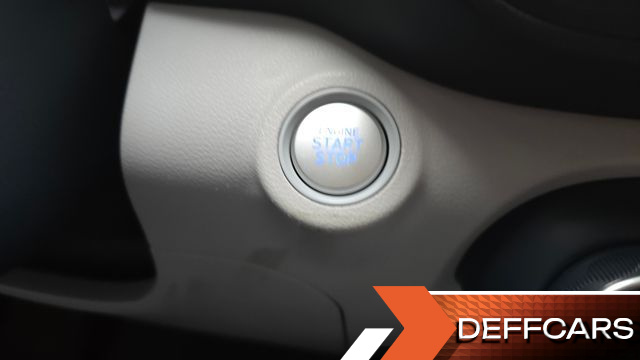 Hyundai VENUE 1.6 Flux купить на сайте DeffCars