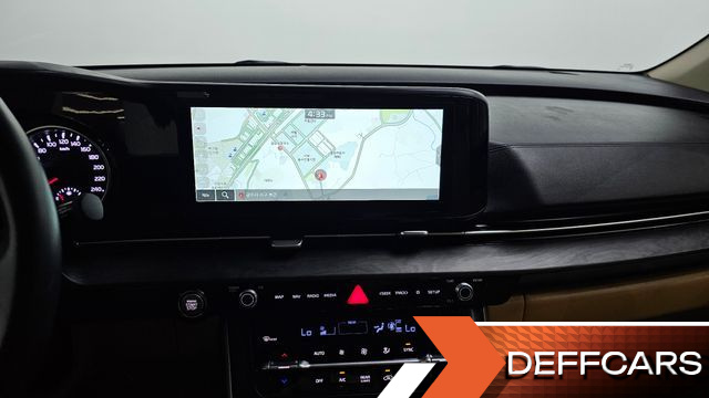 Kia CARNIVAL 9-Seater Prestige купить на сайте DeffCars