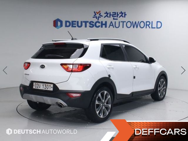 Kia STONIC Diesel 1.6 Prestige купить на сайте DeffCars