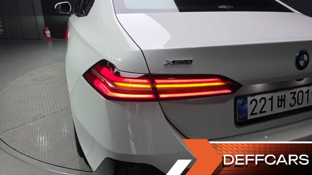 BMW 5-SERIES 530i xDrive M Sport купить на сайте DeffCars
