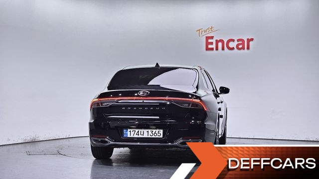 Hyundai GRANDEUR 3.0 LPi Premium Choice купить на сайте DeffCars