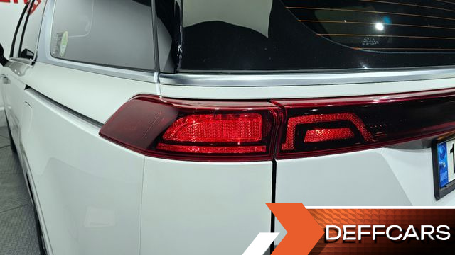 Kia CARNIVAL 7-Seater Signature купить на сайте DeffCars