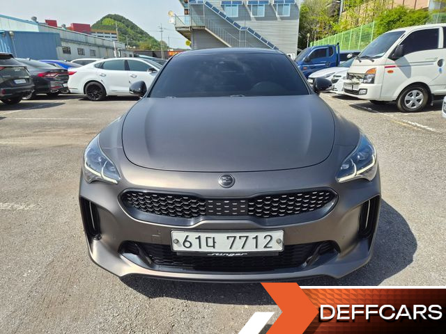 Kia STINGER 2.0 Turbo AWD Platinum купить на сайте DeffCars