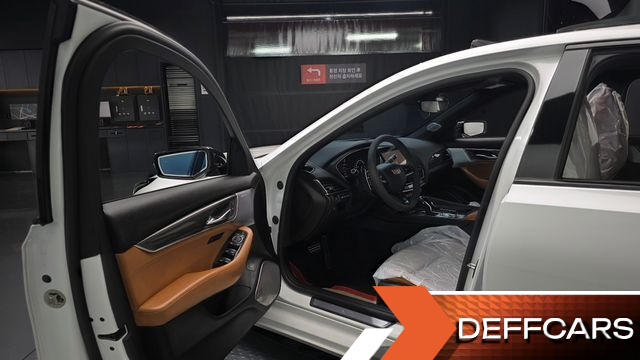 Cadillac CT5 2.0 Sport купить на сайте DeffCars