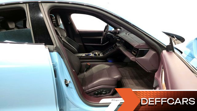 Porsche TAYCAN 4S купить на сайте DeffCars
