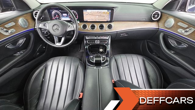 Mercedes E-CLASS E300 Exclusive купить на сайте DeffCars