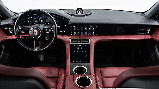 Porsche TAYCAN 4 Cross Turismo купить на сайте DeffCars