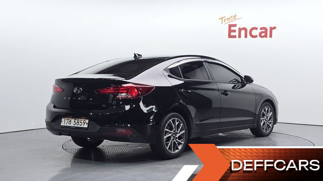 Hyundai AVANTE 1.6 Style купить на сайте DeffCars