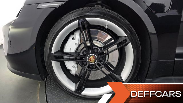 Porsche TAYCAN GTS купить на сайте DeffCars