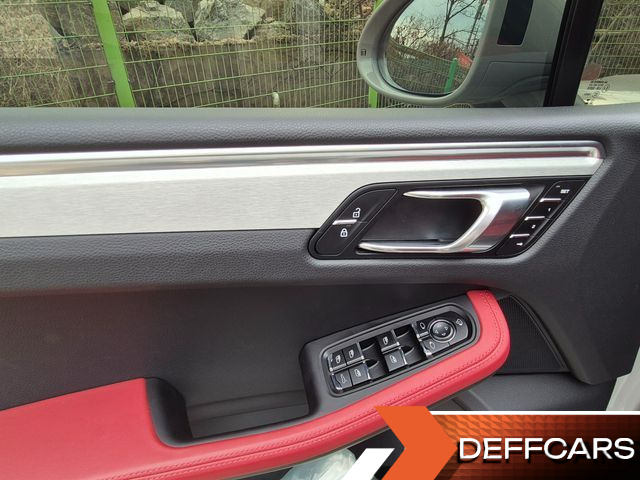 Porsche MACAN 2.9 S купить на сайте DeffCars