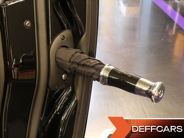 Rolls-Royce CULLINAN 6.7 V12 Black Badge купить на сайте DeffCars