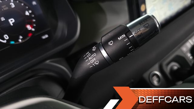 Land Rover DEFENDER 110 D240 SE купить на сайте DeffCars