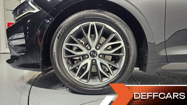 Kia K5 2.0 Prestige купить на сайте DeffCars
