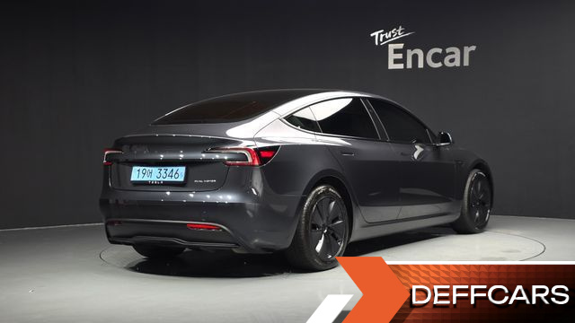 Tesla MODEL 3 Premium Long Range RWD купить на сайте DeffCars
