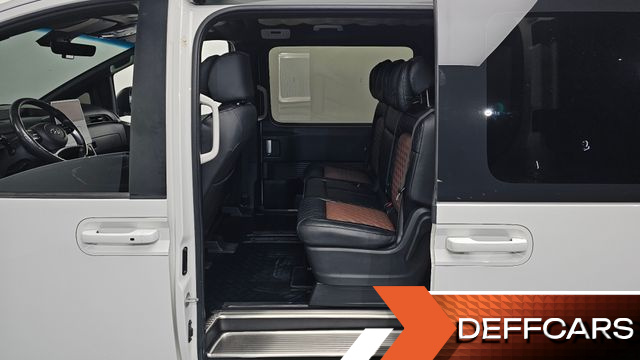 Hyundai STARIA Tourer 11-Seater Smart купить на сайте DeffCars