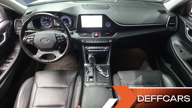 Hyundai GRANDEUR 3.0 Exclusive Special купить на сайте DeffCars
