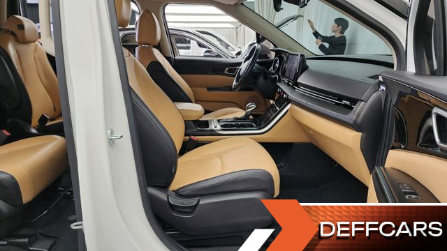 Kia CARNIVAL 9-Seater Prestige купить на сайте DeffCars