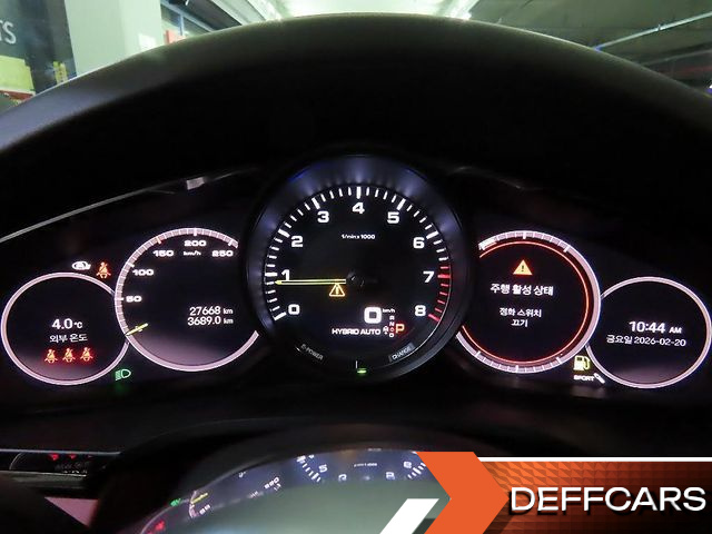 Porsche CAYENNE 3.0 E-HYBRID COUPE PLATINUM EDITION купить на сайте DeffCars