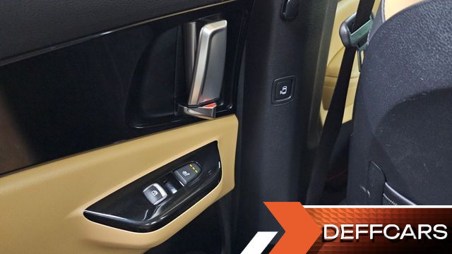 Kia CARNIVAL 9-Seater Noblesse купить на сайте DeffCars