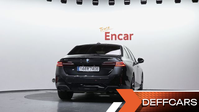 BMW 5-SERIES 530i xDrive M Sport купить на сайте DeffCars