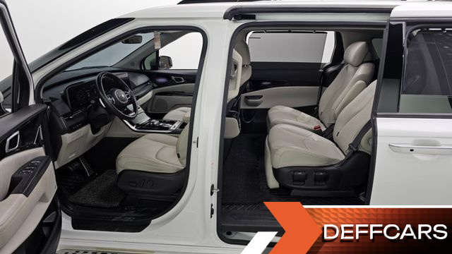 Kia CARNIVAL Gasoline 7-Seater Signature купить на сайте DeffCars