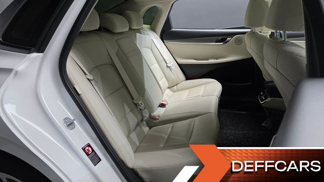 Hyundai GRANDEUR 3.3 Le Blanc купить на сайте DeffCars