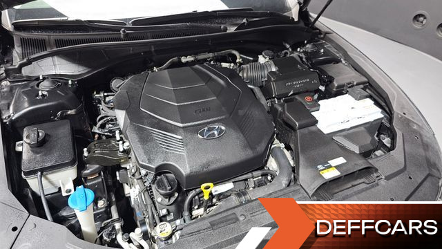 Hyundai GRANDEUR 3.3 Calligraphy купить на сайте DeffCars