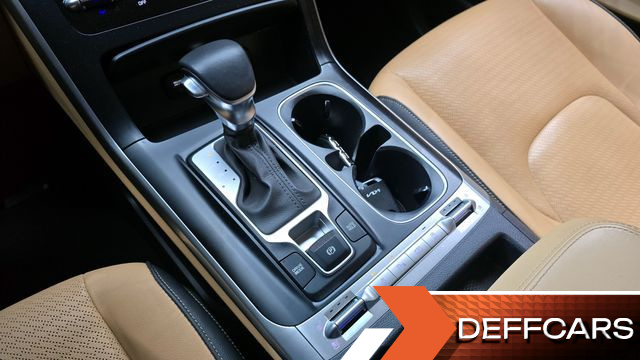 Kia CARNIVAL 9-Seater Prestige купить на сайте DeffCars