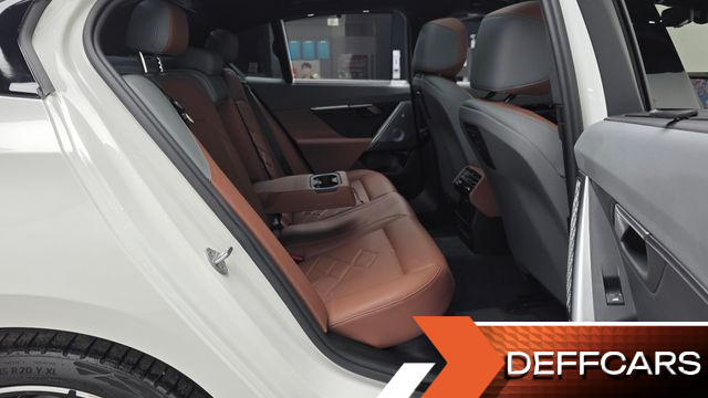 BMW 5-SERIES 530i xDrive M Sport купить на сайте DeffCars