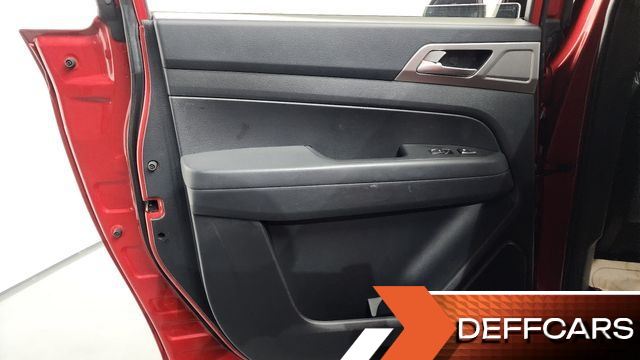 Ssangyong REXTON Diesel 2.2 4WD Professional S (5-Link) купить на сайте DeffCars