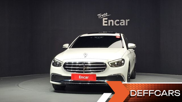 Mercedes E-CLASS E300e 4MATIC Exclusive купить на сайте DeffCars