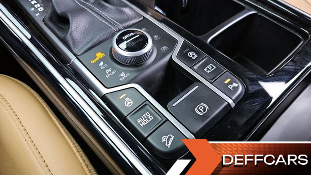 Kia SORENTO Diesel 2.2 4WD Prestige купить на сайте DeffCars