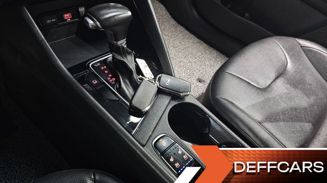 Kia NIRO 1.6 HEV Prestige купить на сайте DeffCars