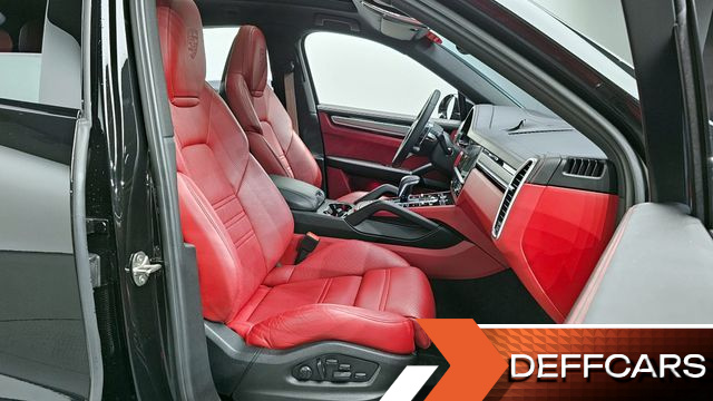 Porsche CAYENNE 3.0 PLATINUM EDITION купить на сайте DeffCars