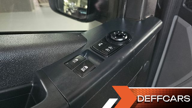 Hyundai SOLATI 15-seater Luxury купить на сайте DeffCars