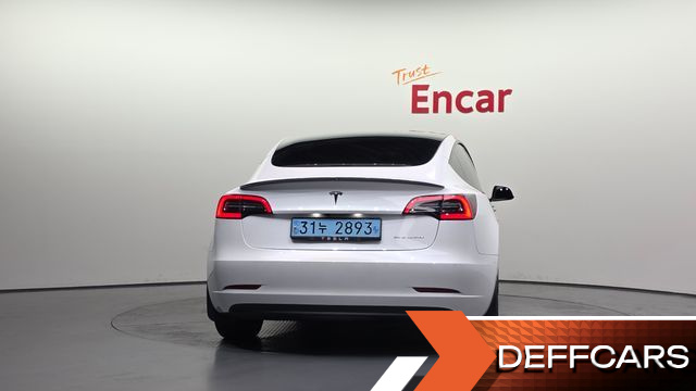 Tesla MODEL 3 Long Range AWD купить на сайте DeffCars