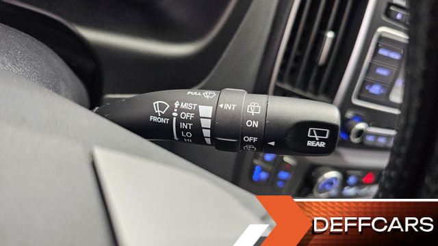 Hyundai STAREX 4WD Urban 9-Seater Premium Special купить на сайте DeffCars