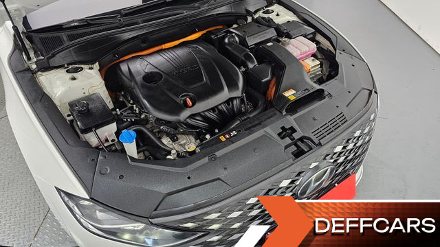 Hyundai GRANDEUR Le Blanc купить на сайте DeffCars