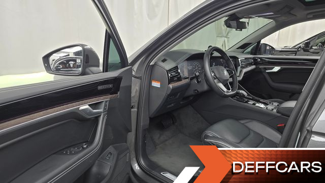 Volkswagen TOUAREG 3.0 TDI Prestige купить на сайте DeffCars