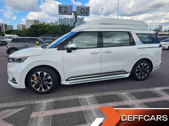 Kia CARNIVAL Gasoline 7-Seater Hi-Limousine Signature купить на сайте DeffCars