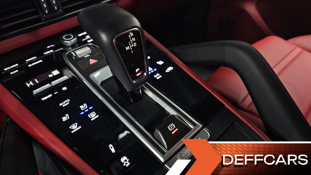 Porsche CAYENNE 3.0 PLATINUM EDITION купить на сайте DeffCars