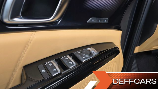 Kia CARNIVAL 9-Seater Signature купить на сайте DeffCars