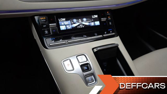 Hyundai GRANDEUR Le Blanc купить на сайте DeffCars